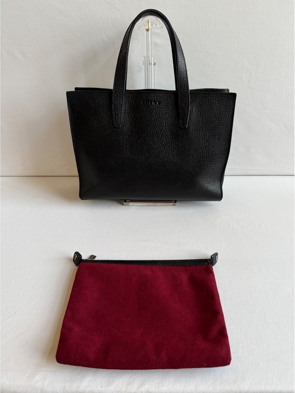 Authentic LOEWE Black Leather Tote Bag Red Suede Lined Anagram Spain COA